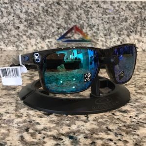 Oakley Holbrook XL Grey Smoke|Prizm Polarized